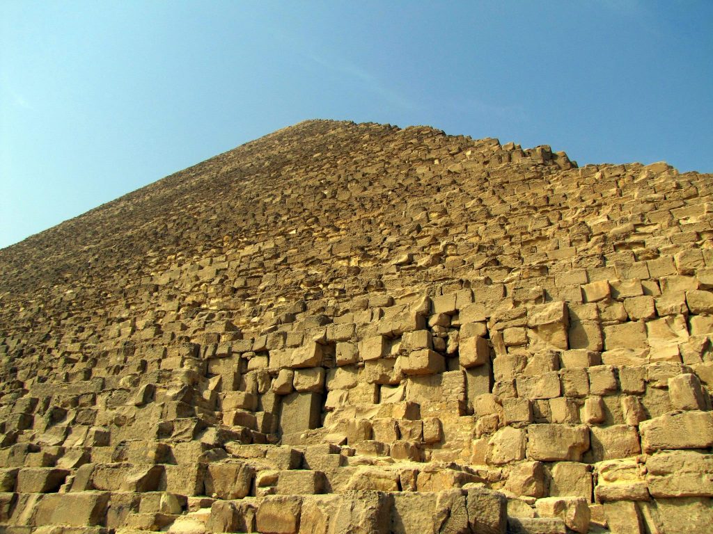 What Materials And How Much Was Used to Build The Great Pyramid of Giza?