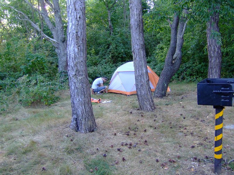 How-To-Set-Up-A-Tent