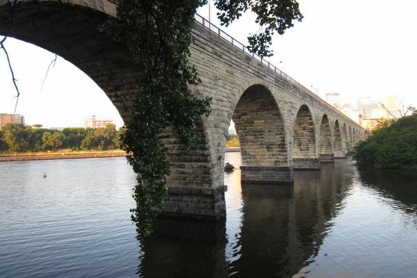 Stone Arch bridge in Minneapolis